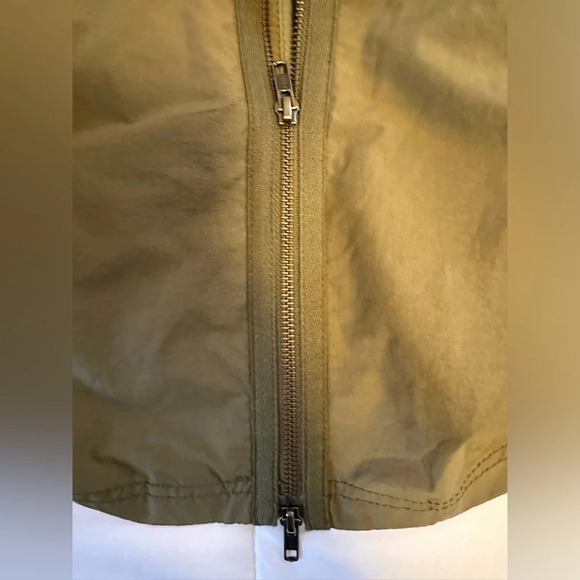 Eileen Fisher Jacket Women  M/L  Green Windbreaker Anorak Stowaway Lightweight - Picture 8 of 15